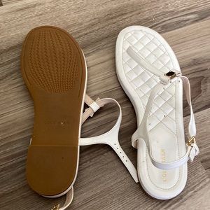 Size 10 women white sandals